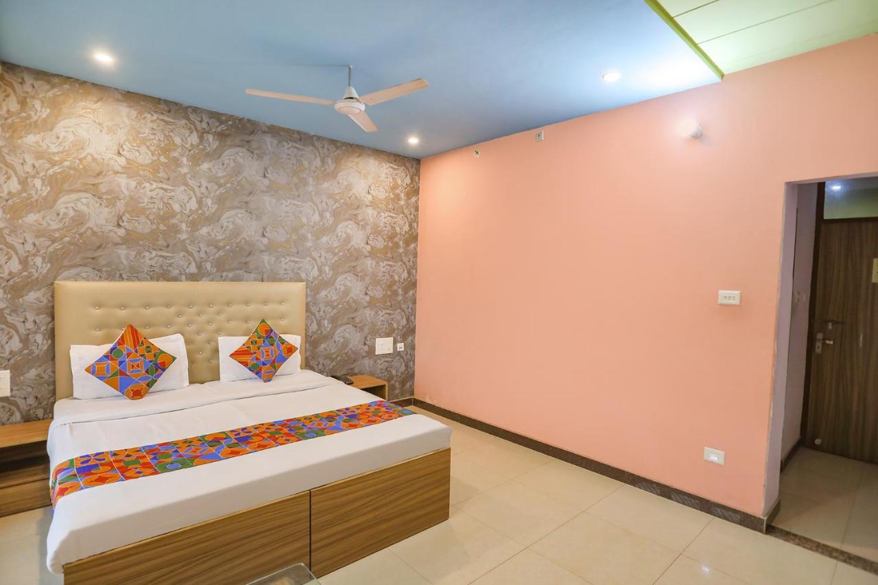 Fabhotel Kriti Green 바라나시 외부 사진