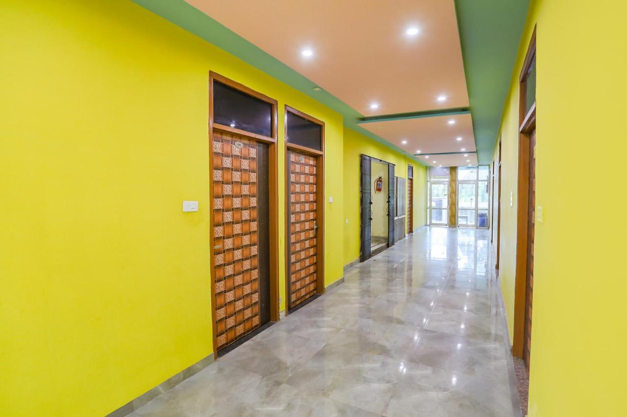 Fabhotel Kriti Green 바라나시 외부 사진